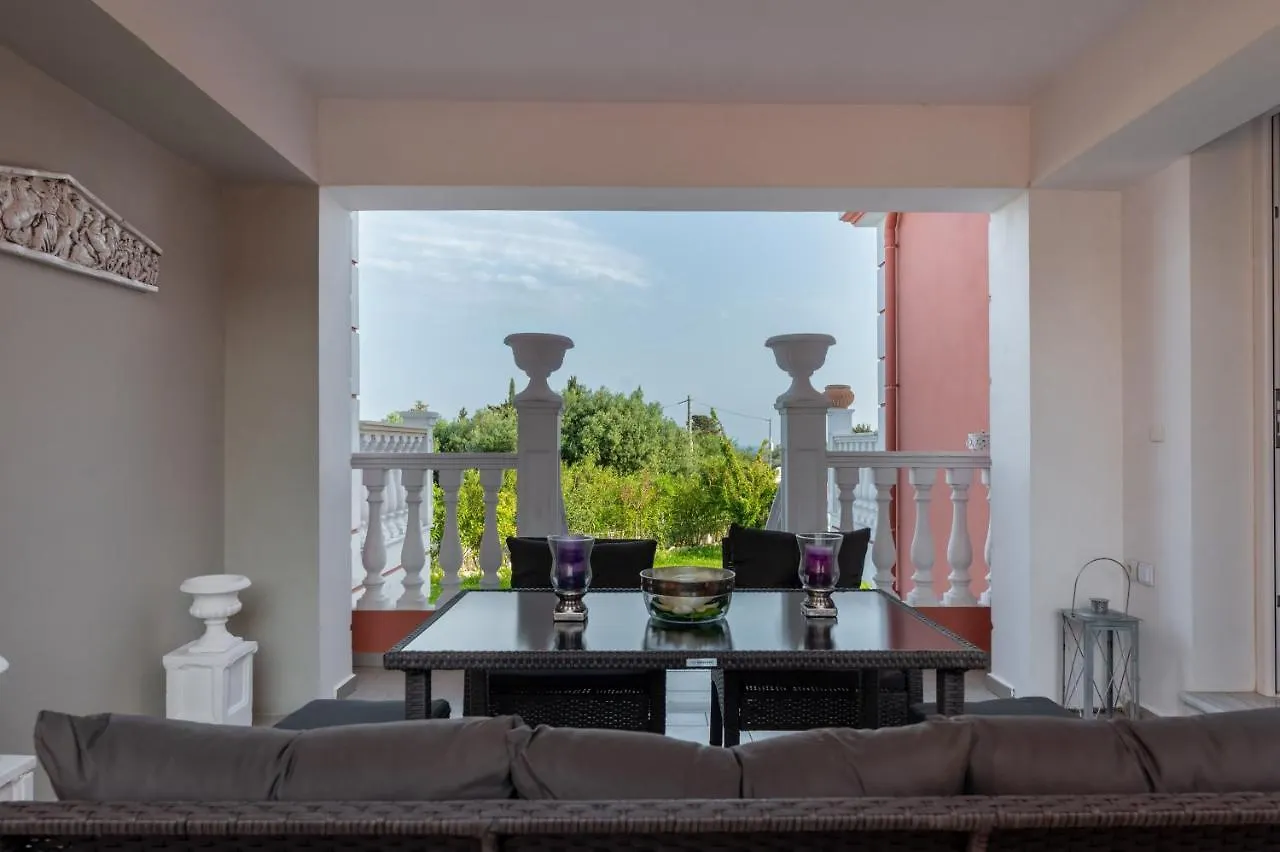 Five Stars Villa Skala